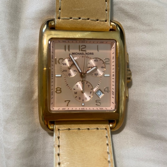 Michael Kors Rose Gold Double Wraparound Leather Watch MK-2225 - Picture 2 of 6